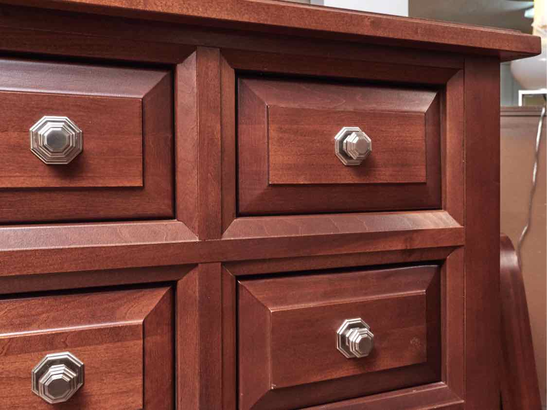 Vaughan Bassett Cherry Finish 10 Drawer Dresser & Mirror