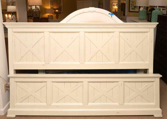 Folio 21  'Hilton Head' Shutter Distressed Ivory King Bed