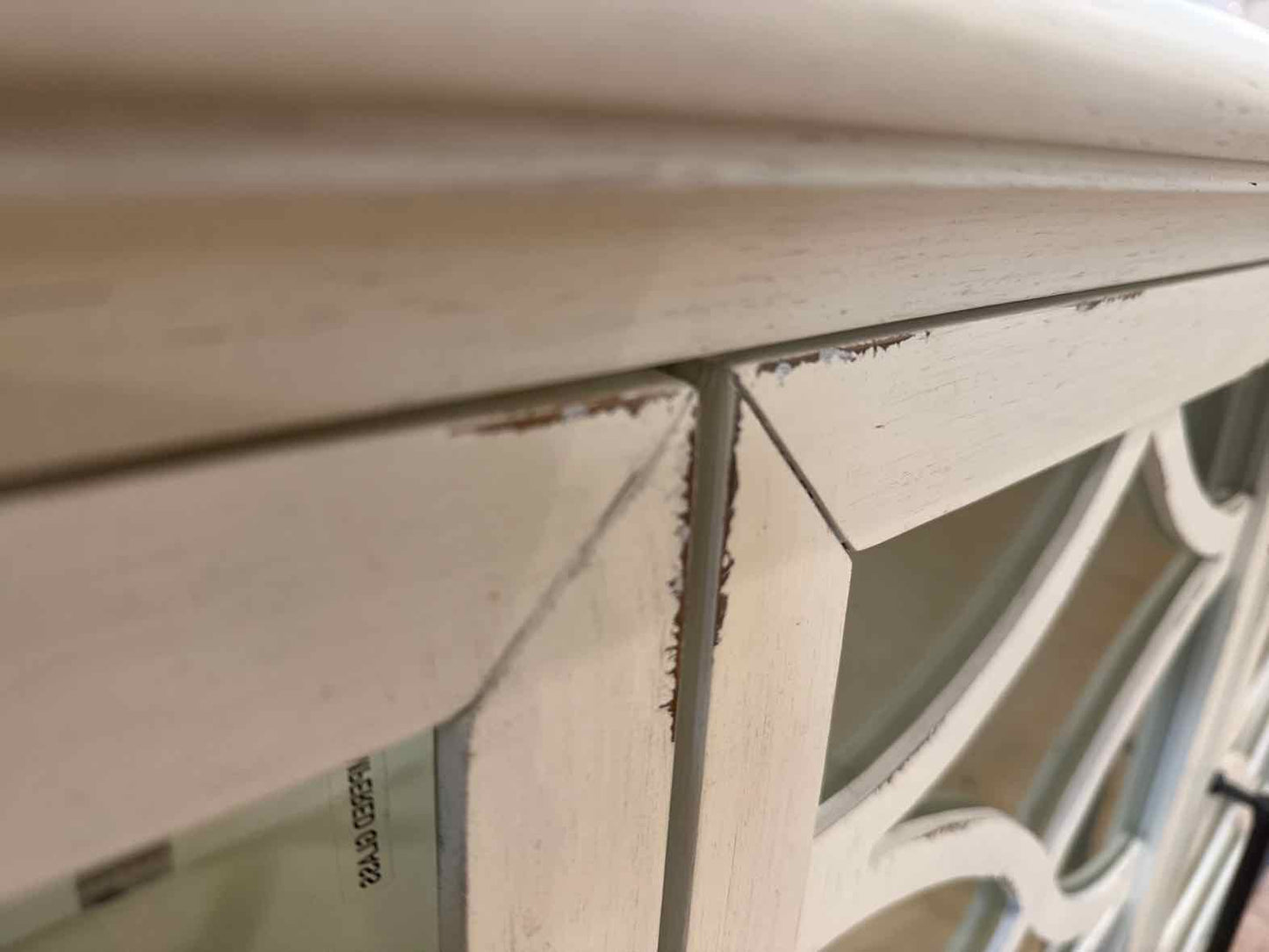 Magnussen Off-White 4 Glass Door Console