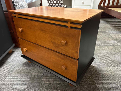 Maple 2-Drawer Nightstand