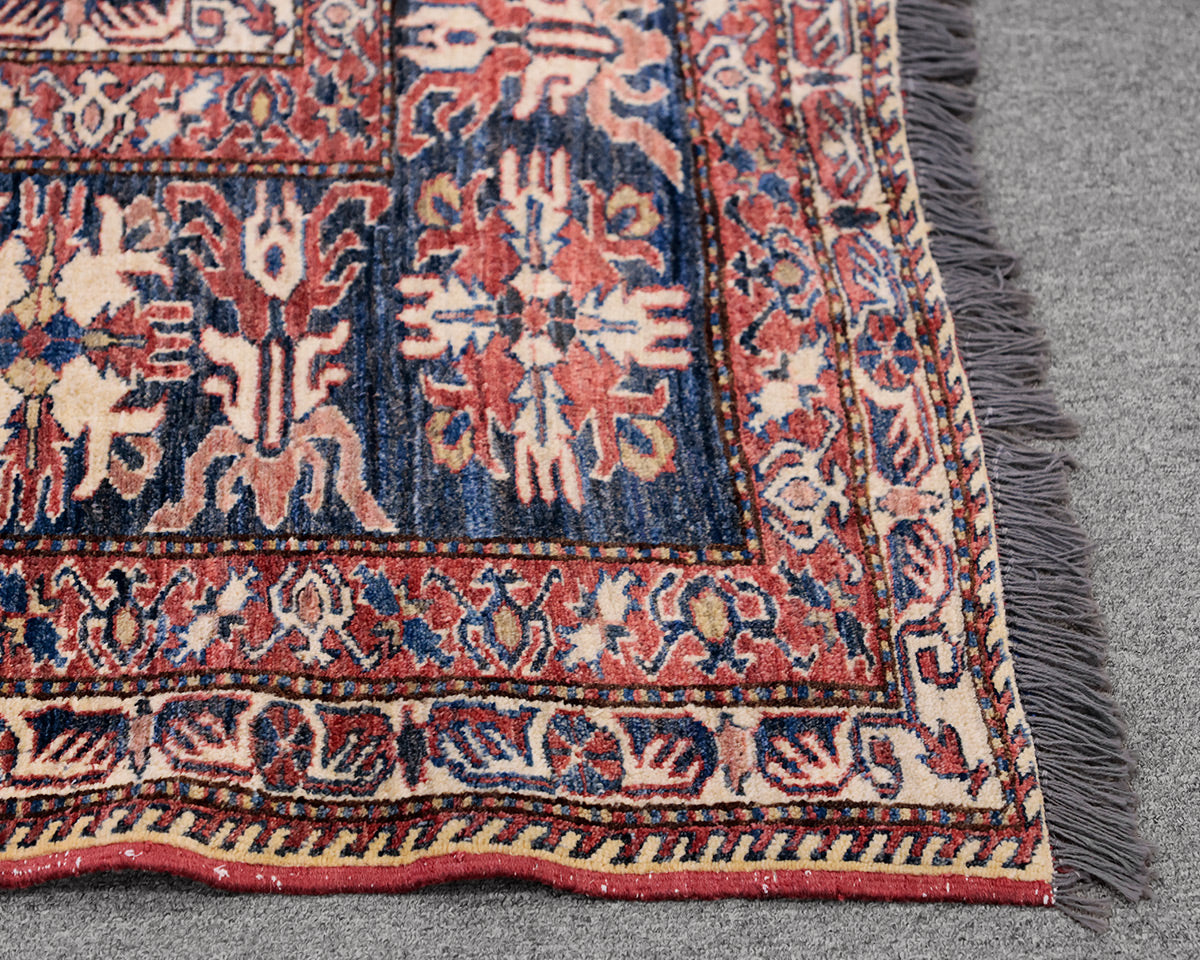 12' 6" x 9' 9" Hand Knotted Area Rug