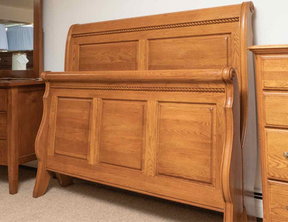 Kincaid Oak Panel Queen Sleigh  Bed with Wood Rails