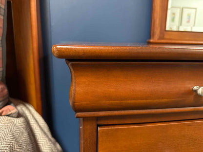 Mastercraft Cherry 8-Drawer Dresser w/ Mirror