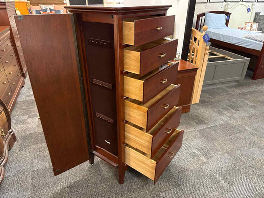 Kincaid Cherry 6-Drawer Lingerie Chest