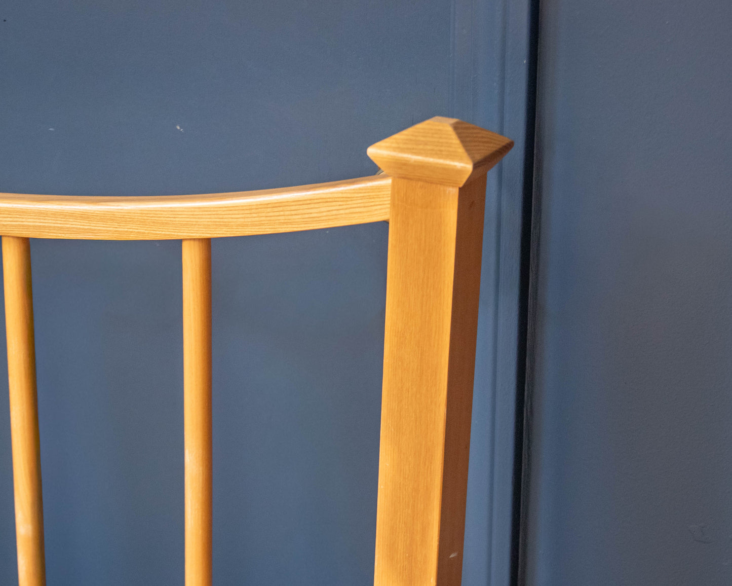 Pair of Vermont Tubbs Oak Spindle Twin Beds