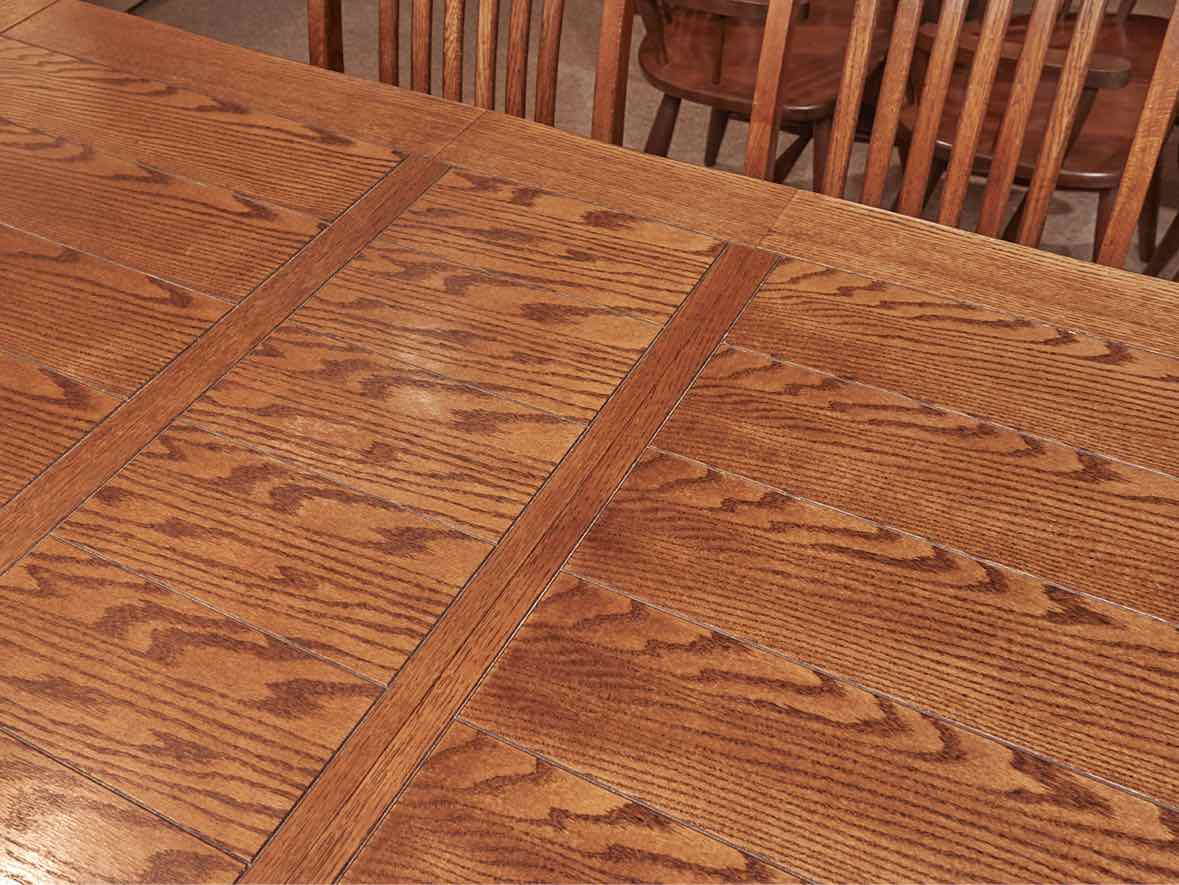 Oak Mission Style Table &  6 Chair Set