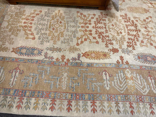 Floral Wool Area Rug