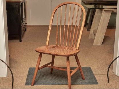 Oak Dining Table & 6  Bow Back Chair Set