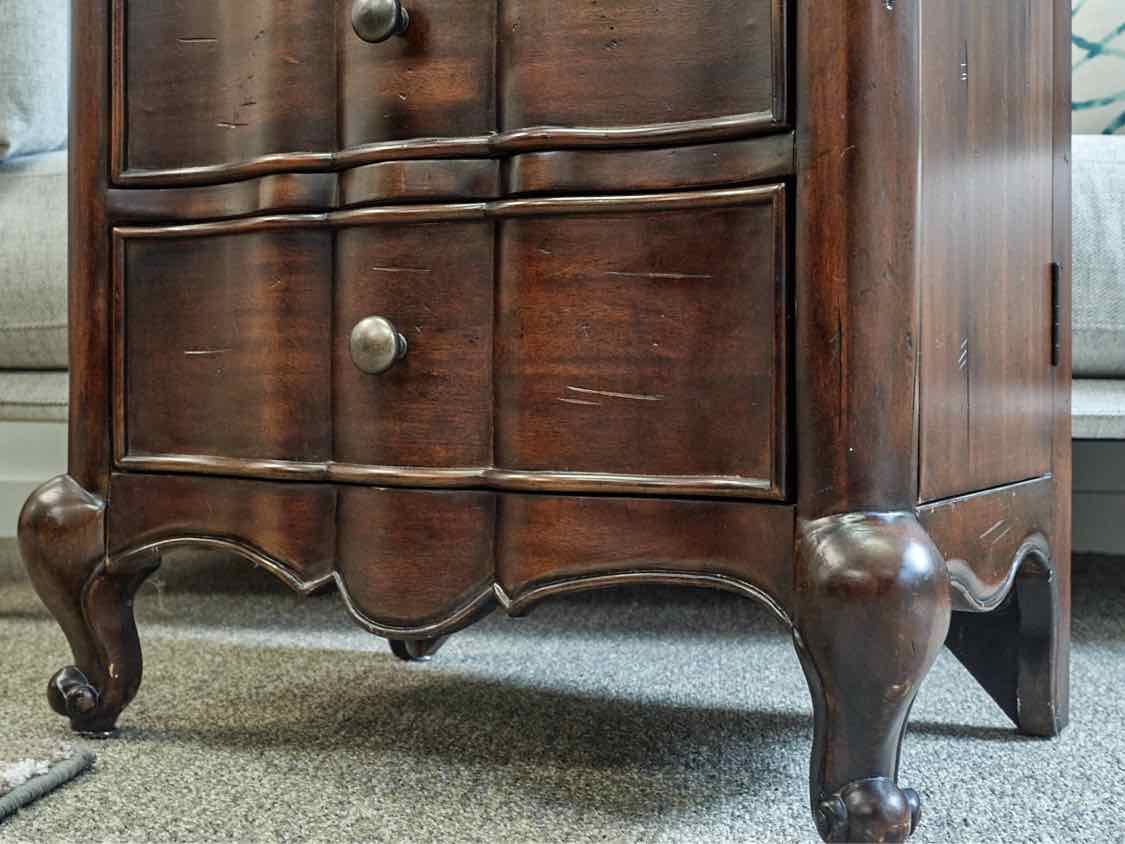Hooker Furniture Jewelry Chest in Dark Cherry Finish