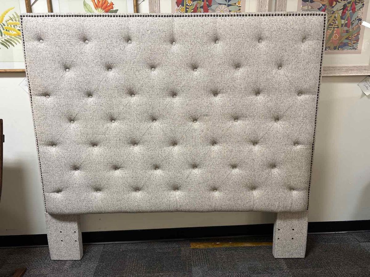 Universal 'Aiden' Queen Headboard