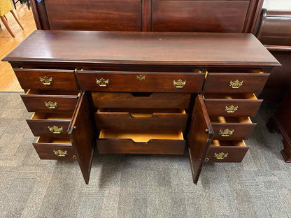 Kincaid Cherry 12-Drawer Dresser
