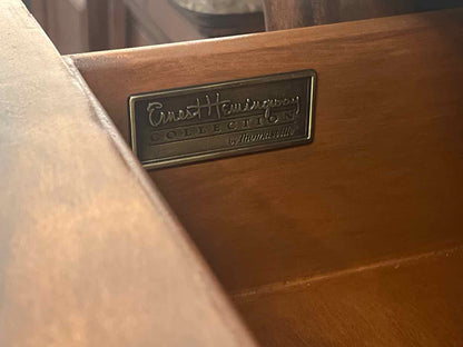 Thomasville 'Ernest Hemingway' Bombay Chest