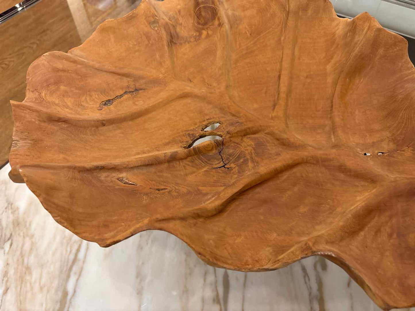 Decorative Carved Leaf Tray