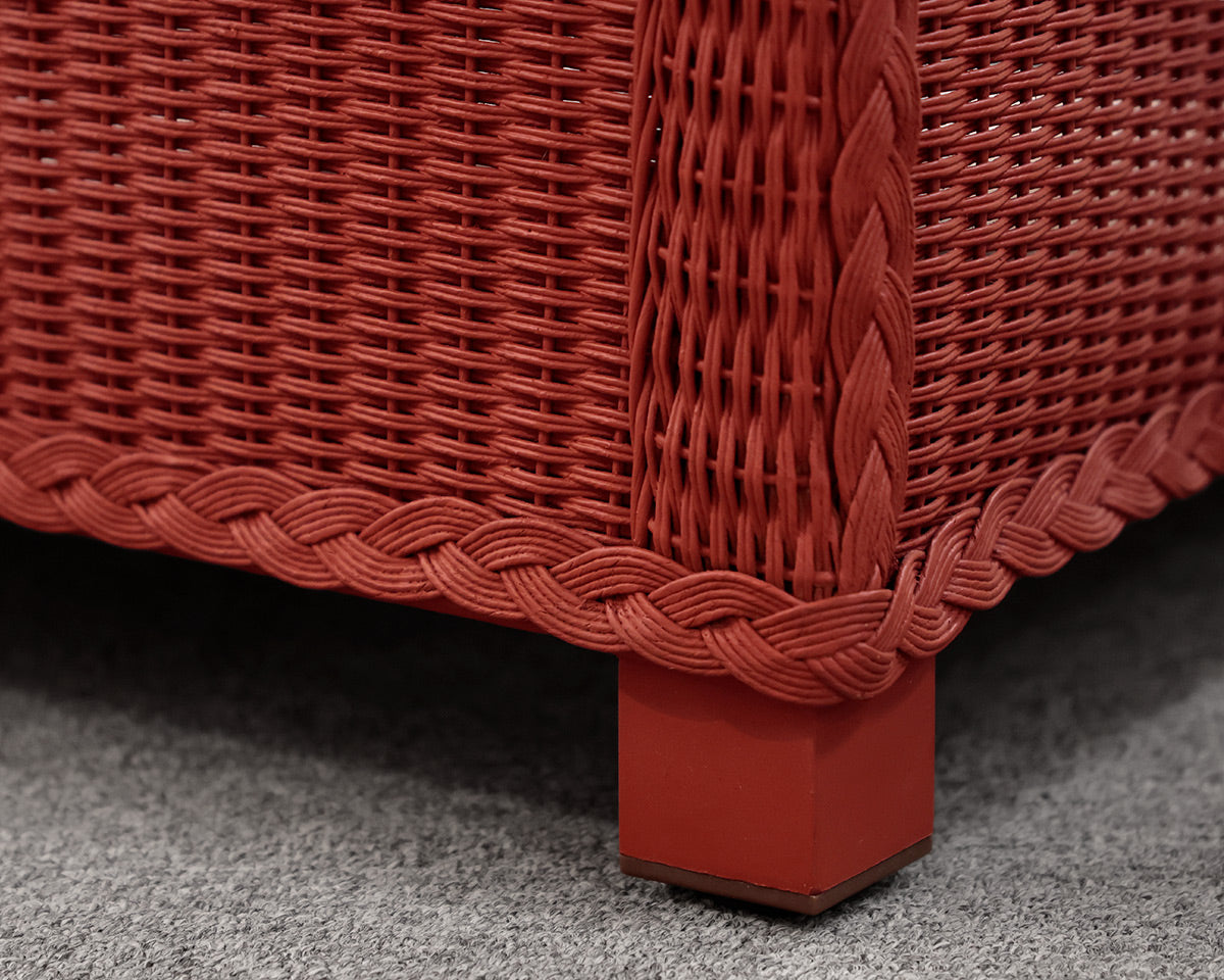 Lloyd Flanders "Hamptons" Outdoor Lounge Chair