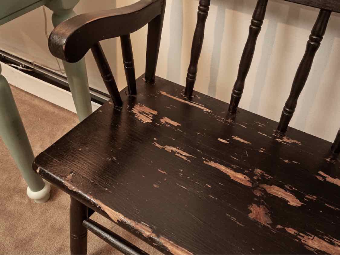 Distressed Black Finish Deacon's Bench