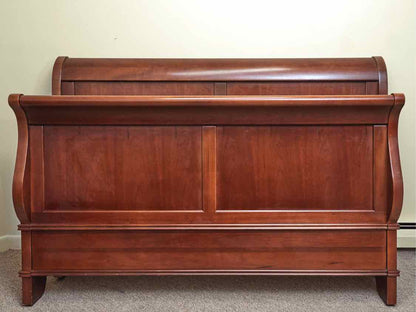 Cherry Queen Sleigh  Bed with Panel Footboard