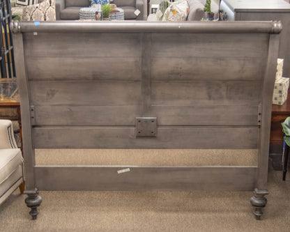 Ethan Allen 'Kingston' Queen Sleigh Bed