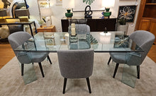 'Ray Plus' Contemporary Glass Dining Table
