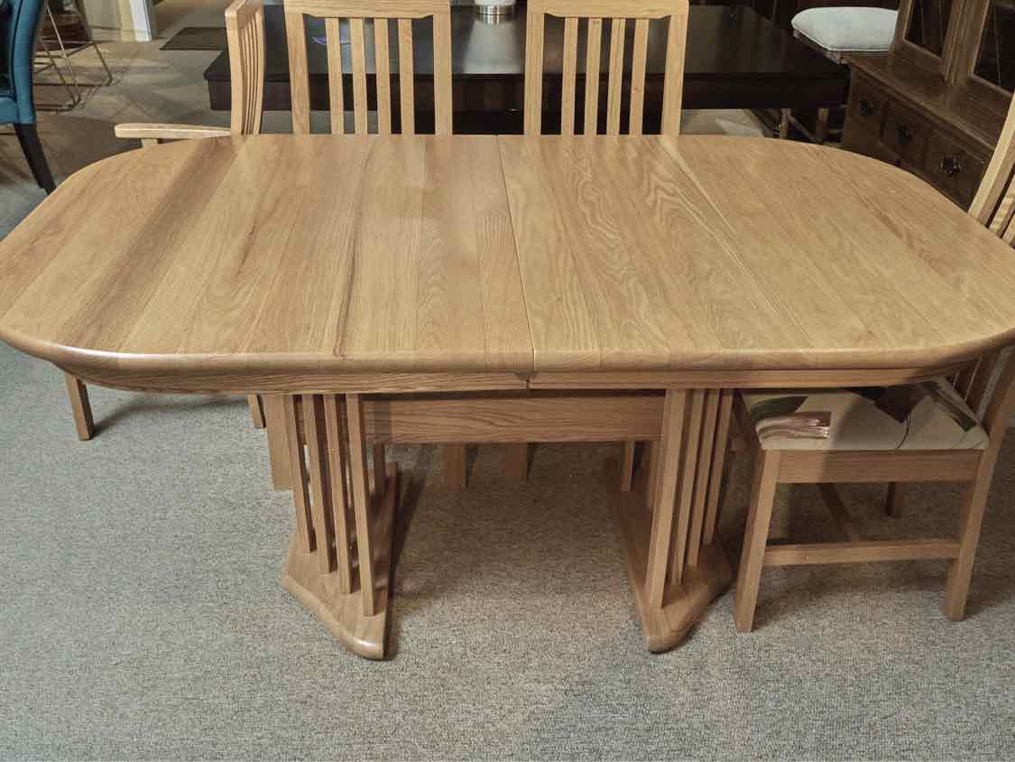 Vermont Hale  Oak Dining Table 2 Leaves , 8  Chair Set