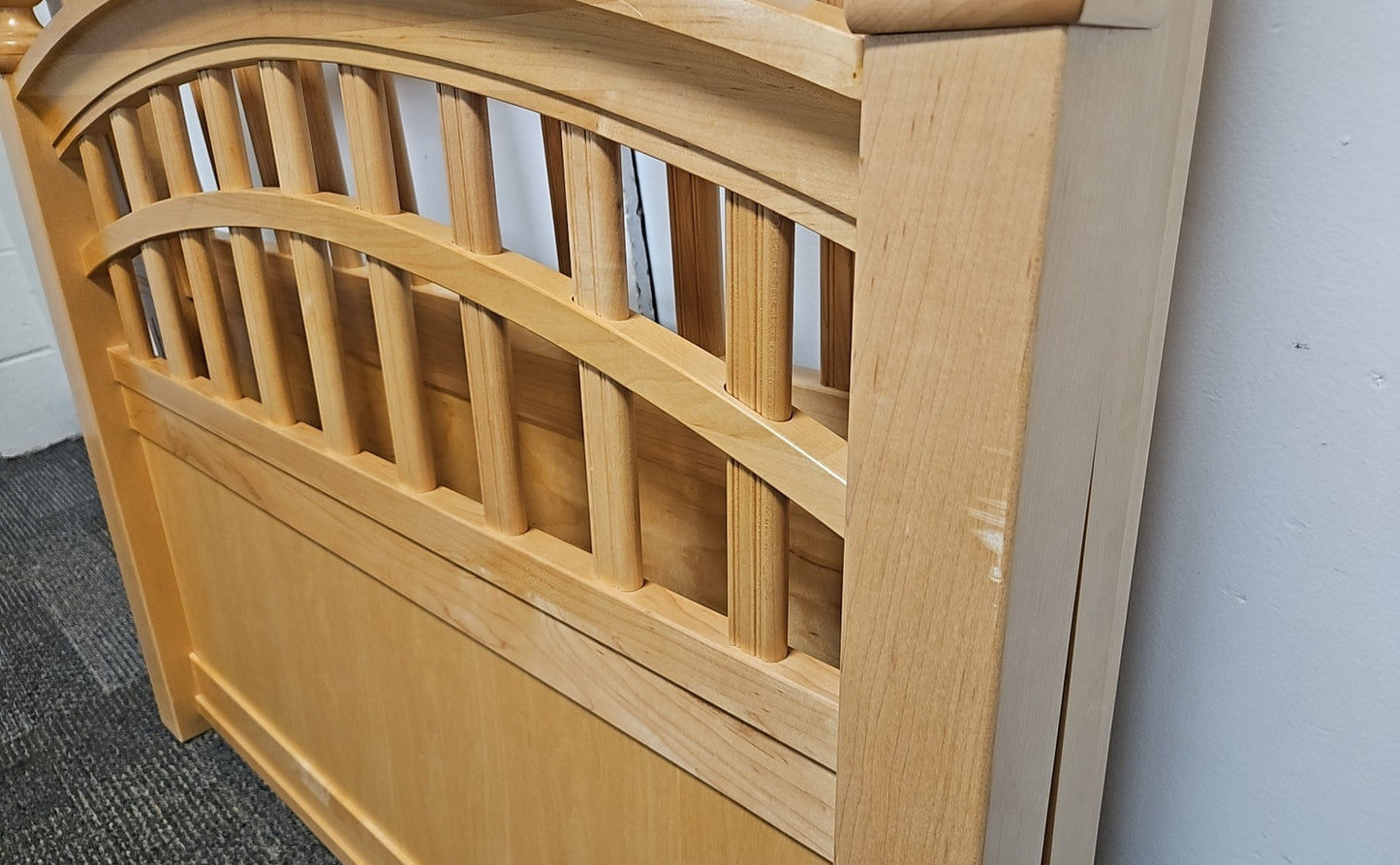 Stanley Maple Twin Bed