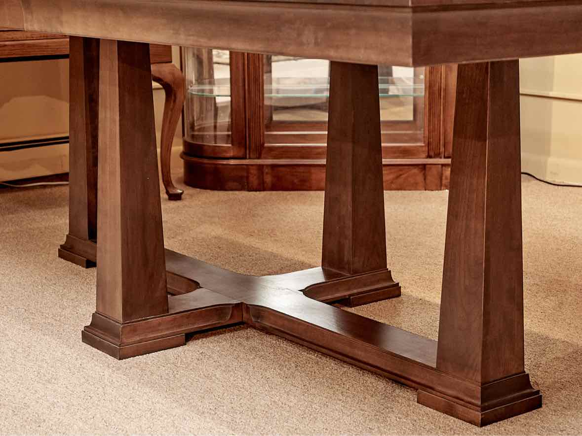 Gat Creek Cherry 'Latham' Pedestal Extension  Dining Table In  Cocoa Finish