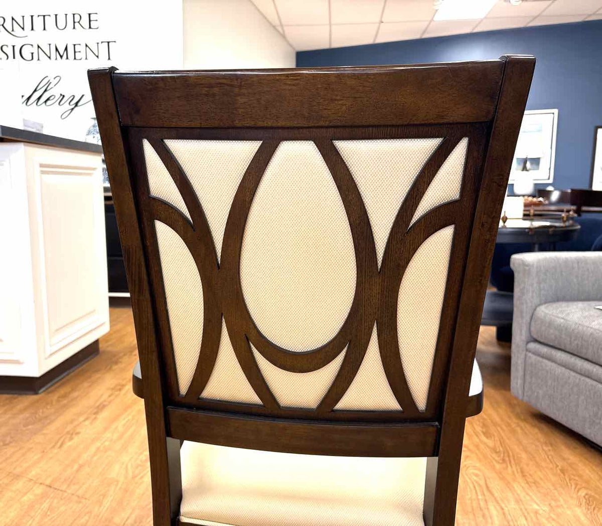 Home Meridian 'Quinton' Table w/ 6 'Quinton' Dining Chairs