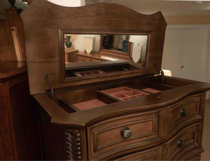 Espesso Finish 5 Drawer 1 Secret Drawer&  Flip Top Mirror Chest