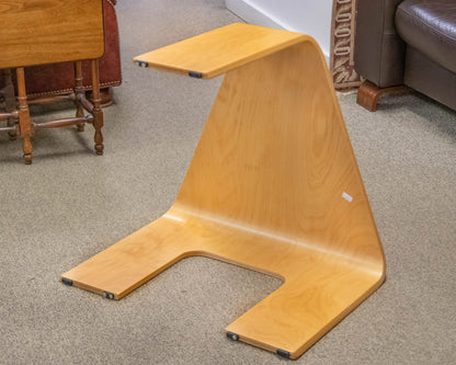 Ekornes Corner Table in Maple