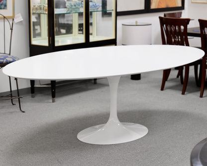 Knoll Saarinen Oval 96" Dining Table