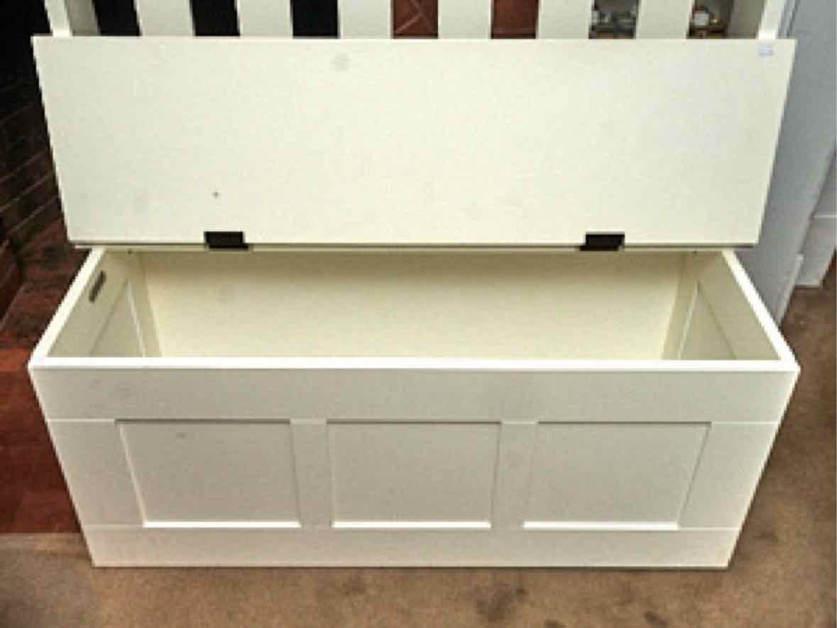 Crosley Furniture  "Ogden' White Finish Lift Top Storage Bench  Coat Rack