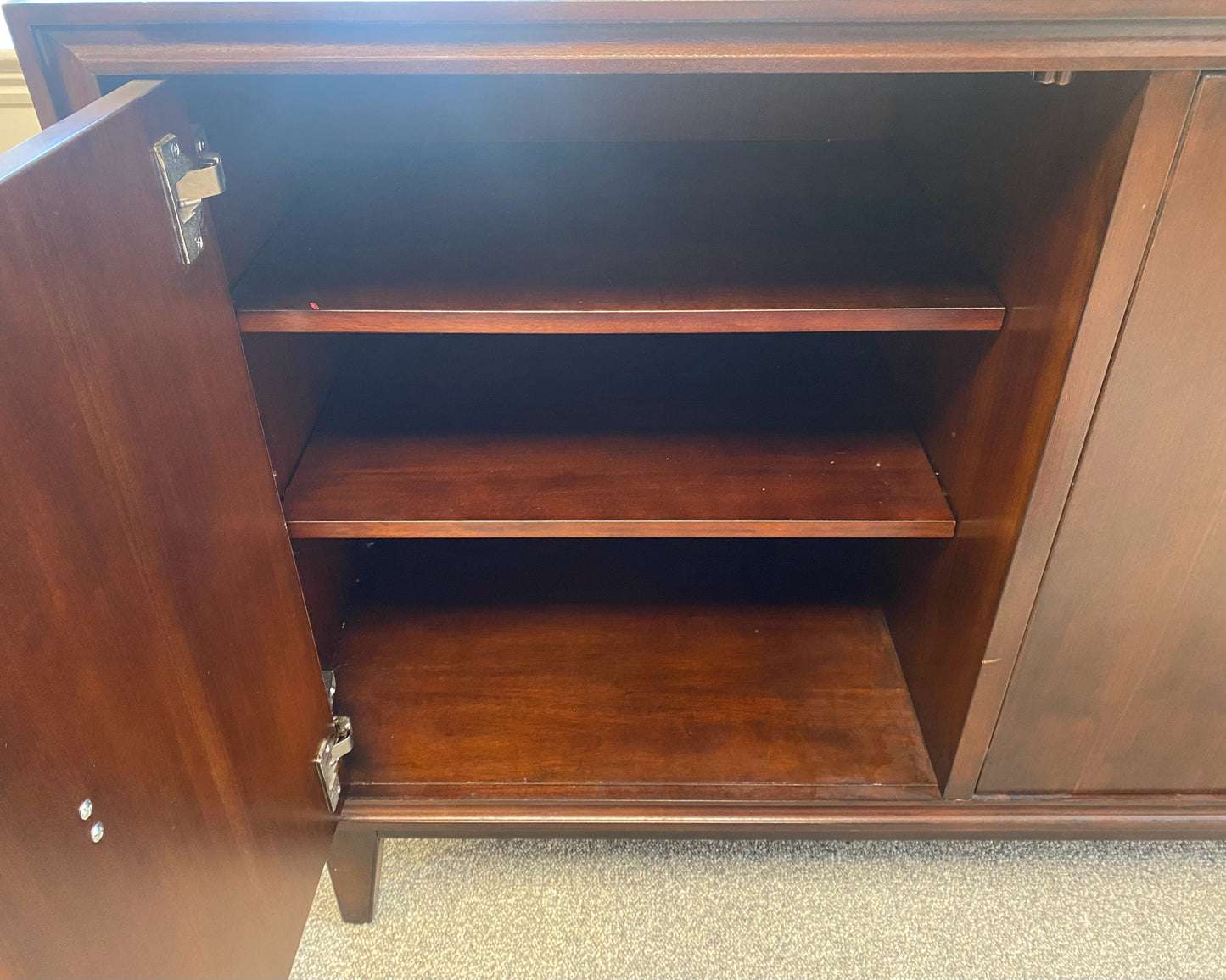 Ethan Allen 'Heston' Sideboard