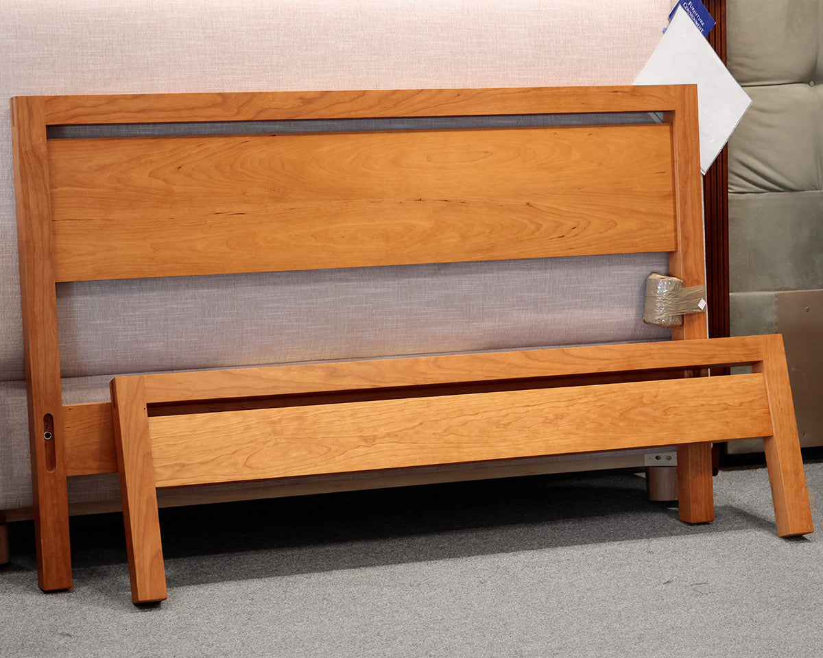 Thomas Moser "Studio" Full Beds