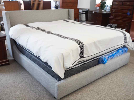 Room & Board 'Marlo' King Bed in Gray