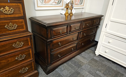 Pottery Barn Espresso 8 Drawer Dresser