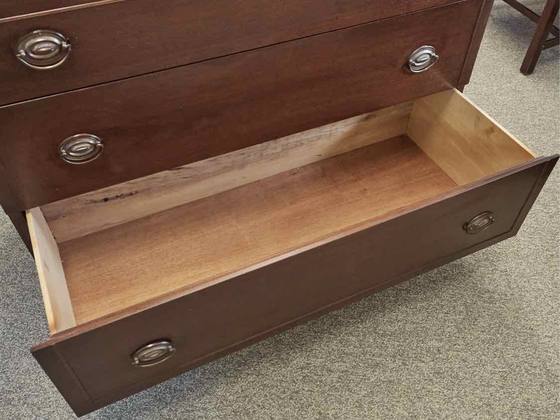 Huntly Mahogany Three Drawer Dresser