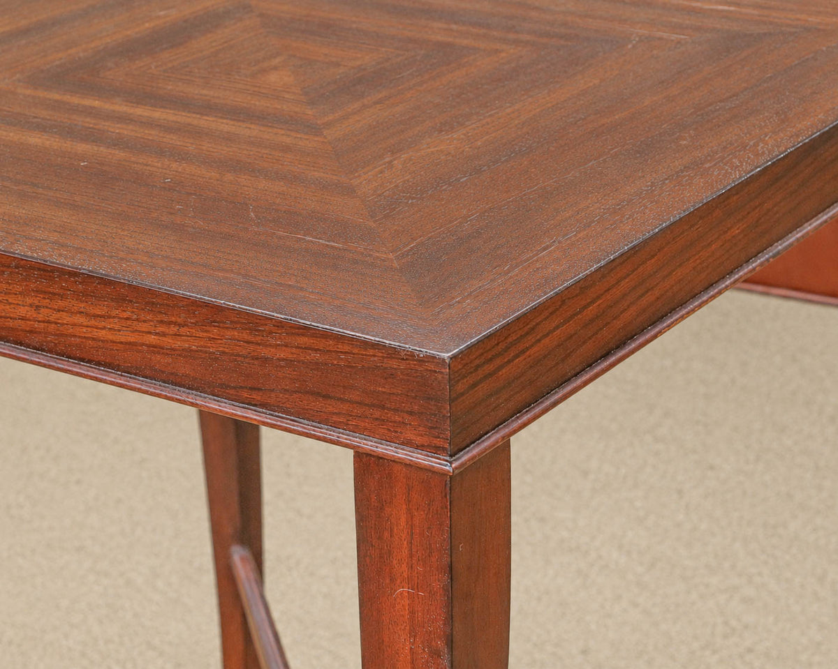 Ethan Allen  Mahogany Side Table with Cabriole Leg