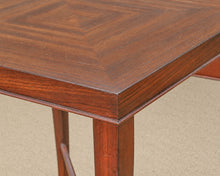 Ethan Allen  Mahogany Side Table with Cabriole Leg