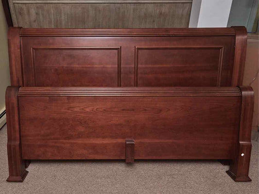 Vaughan Bassett Cherry Finish Sleigh  King Bed Includes Siderails