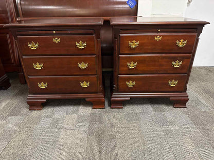 Kincaid Pair of Cherry Nightstands