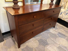 Kincaid 6-Drawer Cherry Dresser w/ Mirror