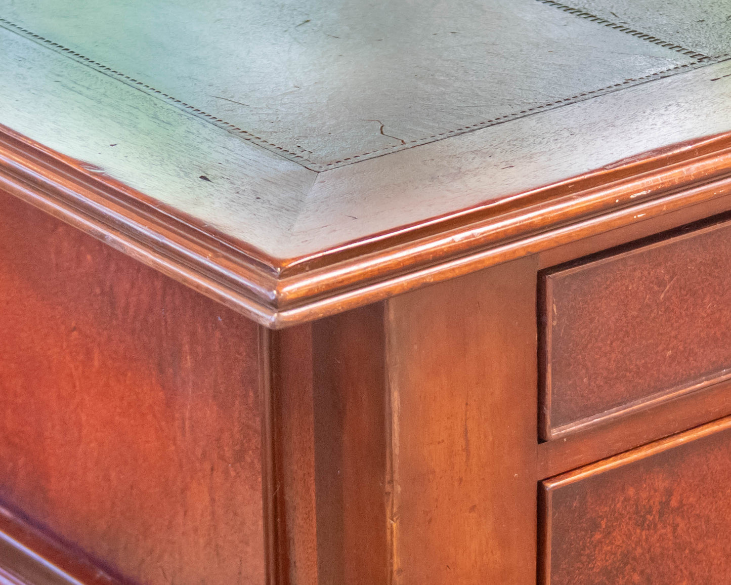 Southcone .Mahogany 5 drawer Executive  Desk with Leather Inlay Top