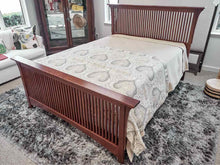 Stickley Queen Mission Cherry Spindle Bed in Bristol Finish