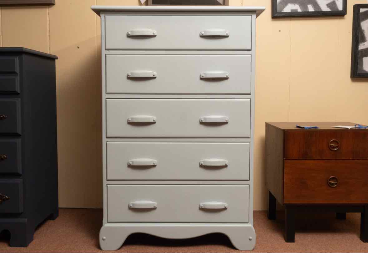 Solid Maple 5 Drawer With Wooden Knobs In Fog Blue Finish Chest
