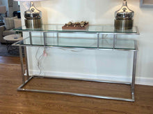 DCG Furniture 'Mirage' Console