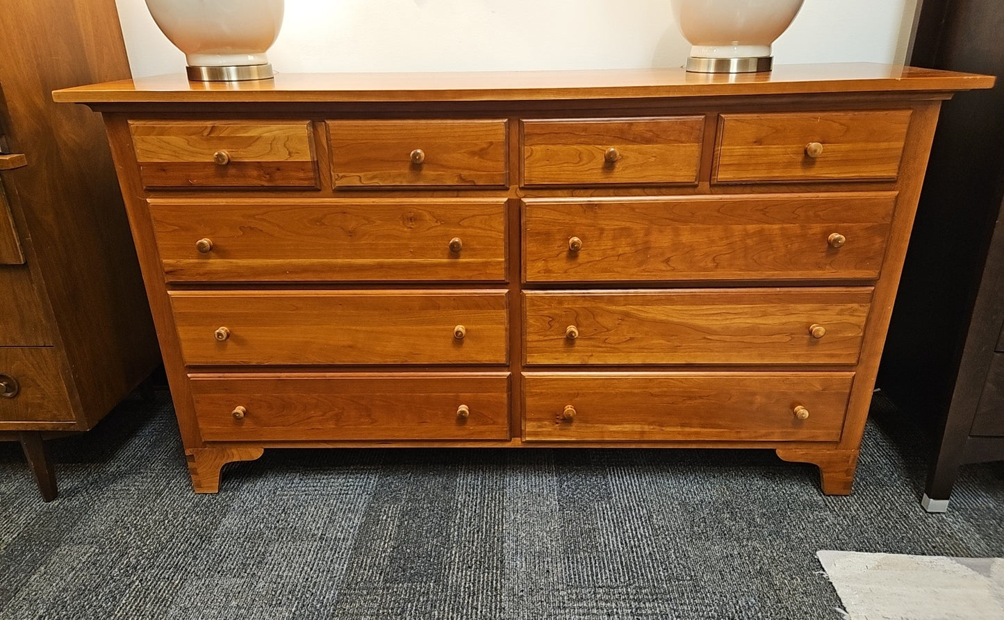 Natural Cherry 10-Drawer Dresser