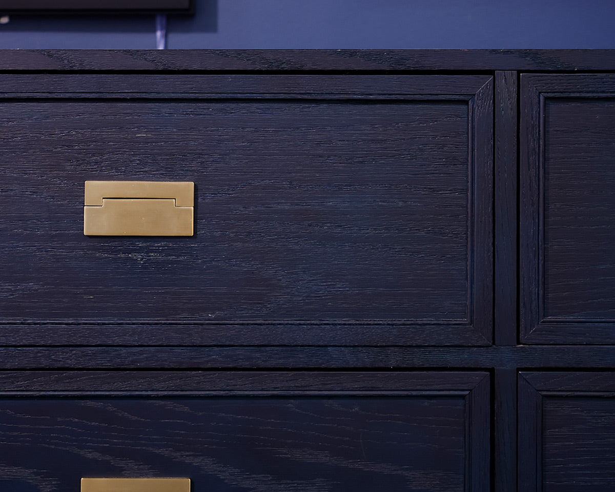 Tommy Hilfiger Dresser