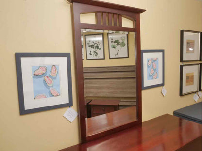 Kincaid  Cherry 6 Drawer Dresser & Mirror