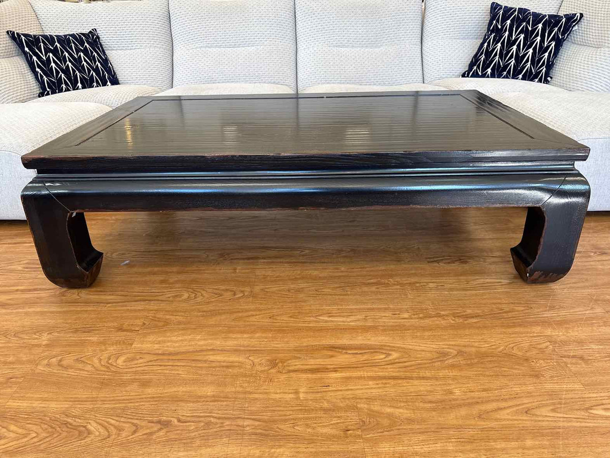 Ethan Allen Dynasty Coffee Table