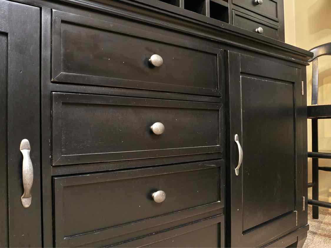 Ethan Allen  Black Finish 8 Drawer 8 Shelf 14 Cubby  Hutch