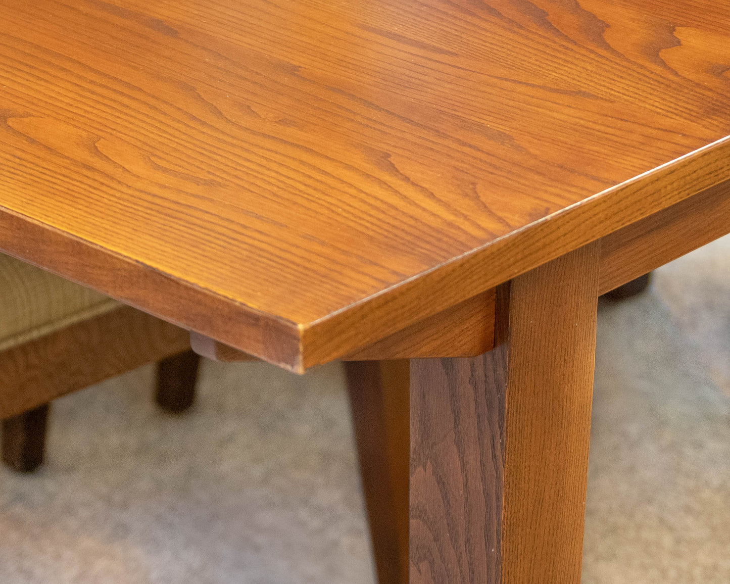 Ethan Allen Mission Oak Dining Table & Set Of 6 Upholstered Chairs